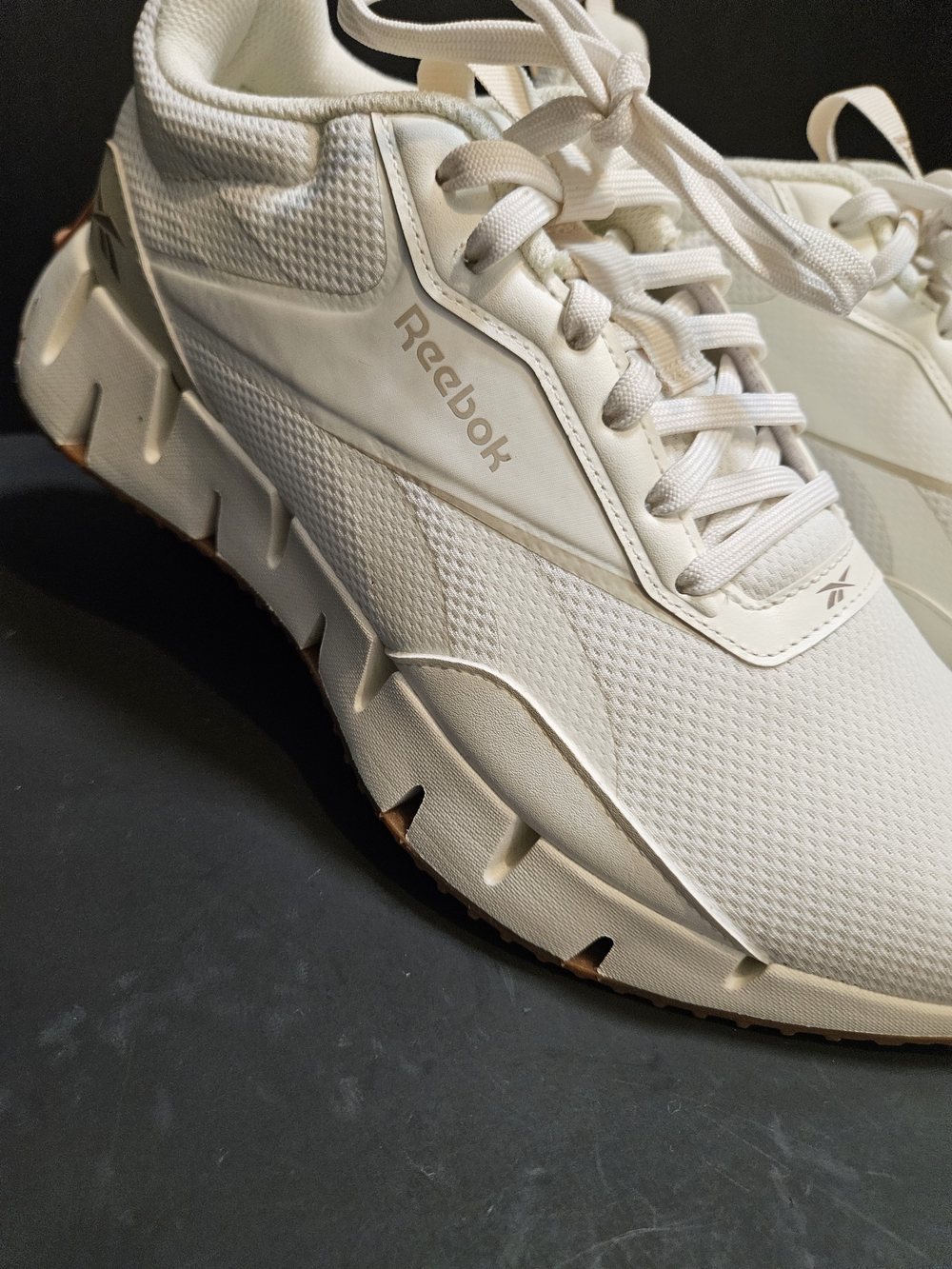 Reebok Women's Zig Dynamica Running Shoes Size 10 NWOB Cream Beige Sneakers - Picture 5 of 16